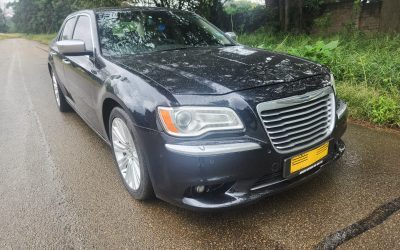 2013 Chrysler 300C 3.6 LUX Auto