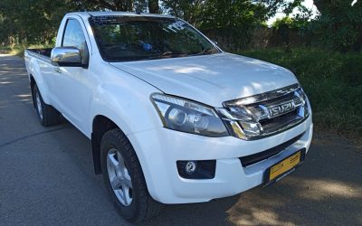 2014 Isuzu KB 300 D-Teq LX MAN P/U S/C