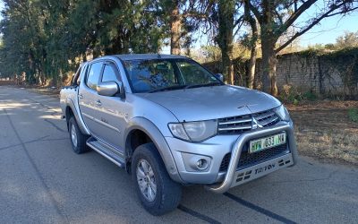 2013 Mitsubishi Triton 2.5 Di-D P/U D/C